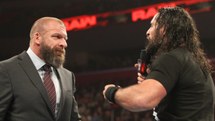 Triple H questions Seth Rollins' drive: Raw, Dec. 31, 2018