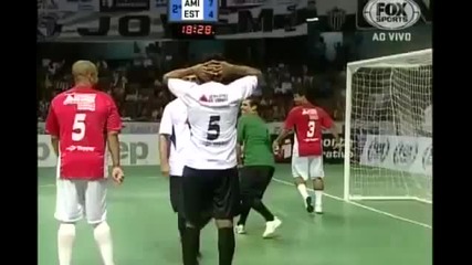 тоя сложи меси в джоб (falcao Futsal)