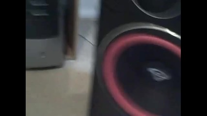 cerwin vega ve12 playing akon i wanna love you 