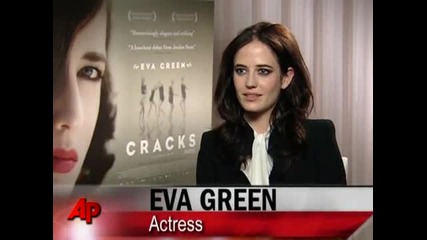 Eva Green 'cracks'