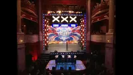 Това трябва да се види!!! Дете чудо пее - Britains Got Talent 2009 