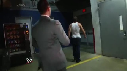 Dean Ambrose напада в гръб Seth Rollins raw Fallout - June 23, 2014