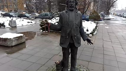 Паметник на Радой Ралин в София
