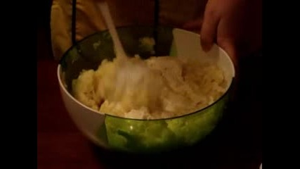 Картофено пюре с четири сирена