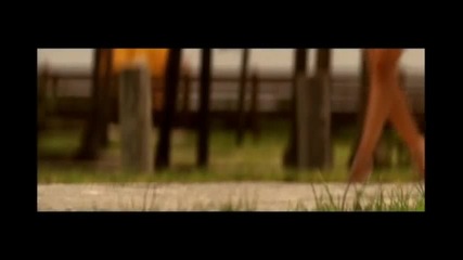 Страхотна! Rihanna - We ride ( Official Video)