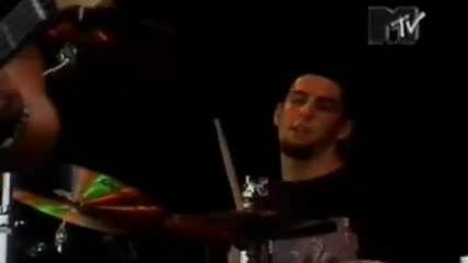 Linkin Park - Crawling (ozzfest 2001)