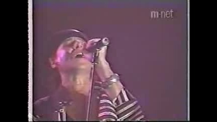 Scorpions - When The Smoke Is Going Down