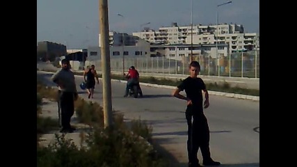 padnaxa im akumolatorite no nakraq dobre gi pozatedixa 