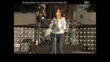 Laura Pausini - Tra Te E Il Mare Live Paris
