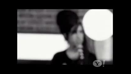 Amy Winehouse - Love Is a Losing Game live 