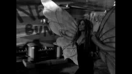 Shakira - No