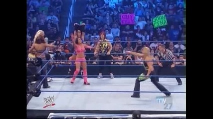 Beth Phoenix vs Maryse, Michelle Mccool, Layla, Vickie Guerrero and Alicia Fox Smackdown 26.03.2010 