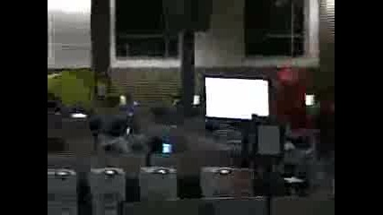 Маскирани В Офис - Pac Man