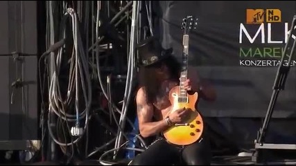 Slash ft. Myles Kennedy - Paradise city ( Rock am ring 2010 )