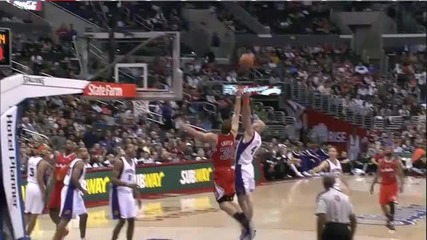Blake Griffin Insane Alley Oop One - Handed Dunk H D 