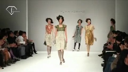 fashiontv Ftv.com - Japan Fw S S 10 - Yuma Koshino 2010 S S Collection 