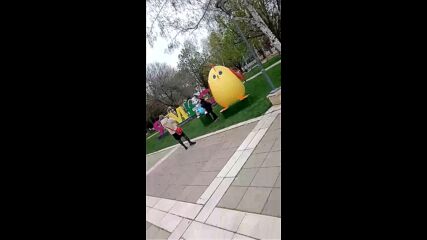 Vid_20230408_154749.mp4