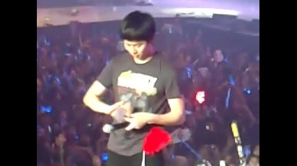 Fancam 110116 Ss3 in Bangkok - You are the one [donghae&heechul;]