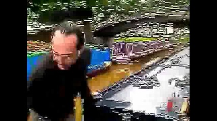 Много Си Тъп Саше! 