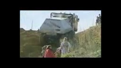 Най - лудия офроуд татра срещу мерцедес