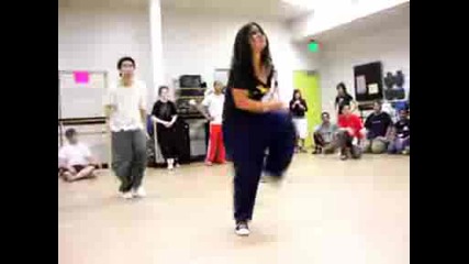 Kayce (twitchs Girlfriend) ripping up Gils Bz class