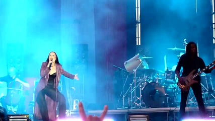 Tarja - I Walk Alone Live 