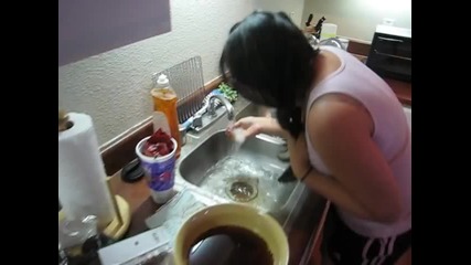 Girl dies from cinnamon challenge