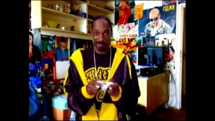 Snoop Dog разцъква Xbox в стаята на Citrusa