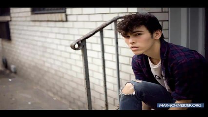 " Somebody That I Used To Know "- Gotye ( Max Schneider, Kurt Schneider Cover)