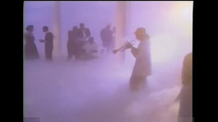 2 Pac - Aint mad at cha.mpg