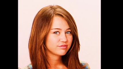 Miley Cyrus la la la