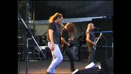 Primal Fear - Running In The Dust (live)