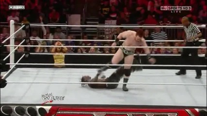 Sheamus - Brogue Kick