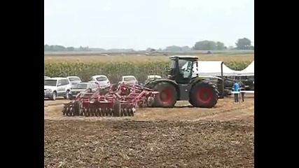 Axial bemutato 2009. (claas, Fend, Landini, Horsch, Simba, ) .wmv 