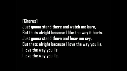 Eminem and Rihanna - Love the way you lie ( with lycris)