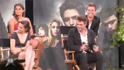 Robert Pattinson има перфектно тяло 