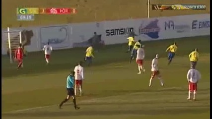 Необичайно изпълнение на дузпа!