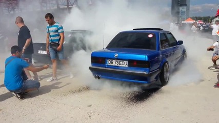 bmw e30 burnout състезание