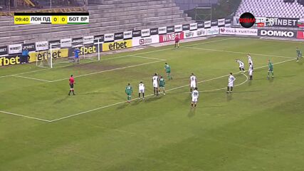 Бабунски даде аванс на врачани с гол от дузпа