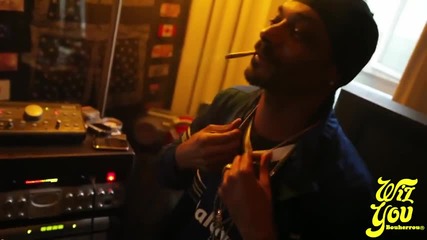 Wiz Khalifa & Snoop Dogg ft. Juicy J - Smokin'on