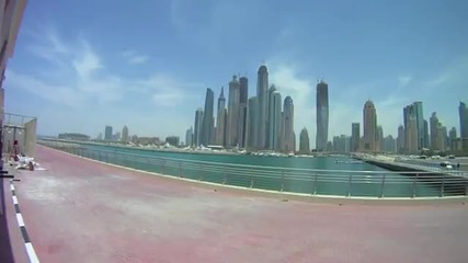 Cкачане с парашут в Дубаи!!!