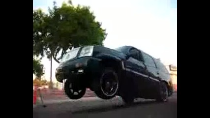 Супер Джипка Lowrider 