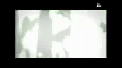Girlfriend Gimme More Britney Spears Vs Avril Lavigne