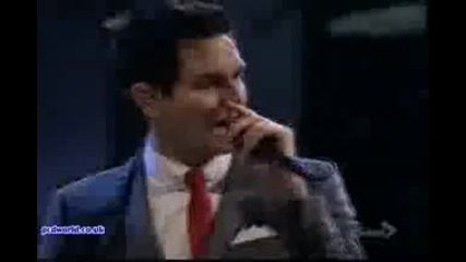 Nicole performed tonight with Cobrastarship at the Peoples Choice Awards 