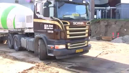 Scania R500 With Concrete Mixer Trailer