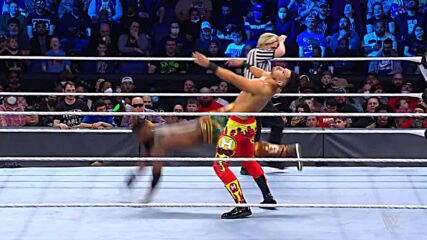 Big E & Kofi Kingston vs. “The Lethal Lovers” Los Lotharios: SmackDown, Feb. 11, 2022