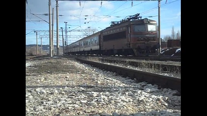 7622 пристига на гара Враца