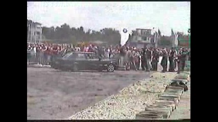 Bmw E30 Drifting Pali Gumi