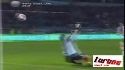 Генерална репетиция за Мондиал 2010 Роналдо vs Chyna 