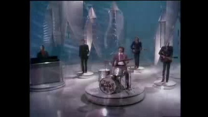 This is Tom Jones feat. The Moody Blues